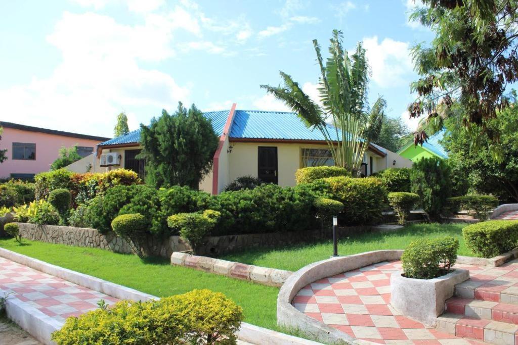Royal Village Hotel Dodoma Zewnętrze zdjęcie