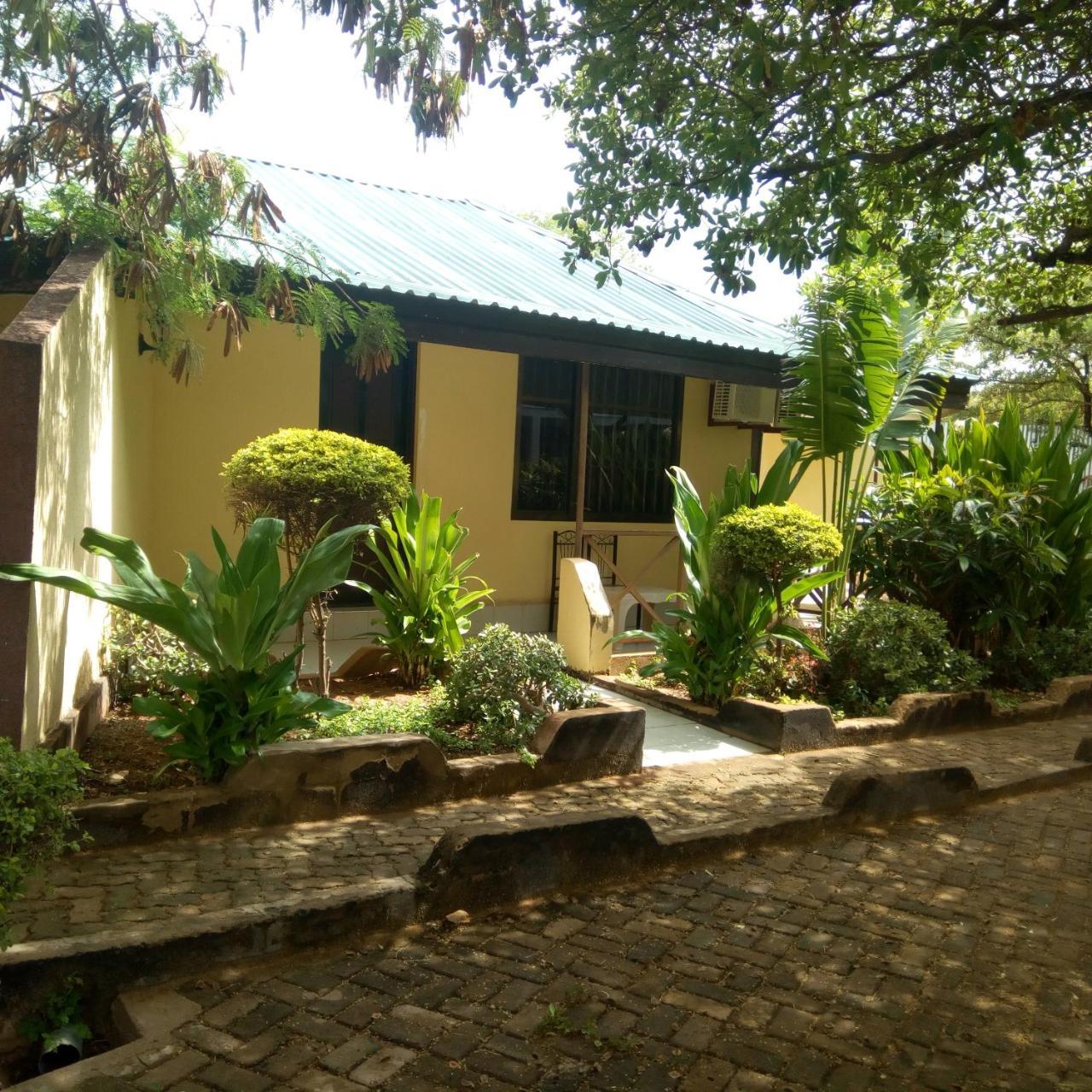 Royal Village Hotel Dodoma Zewnętrze zdjęcie