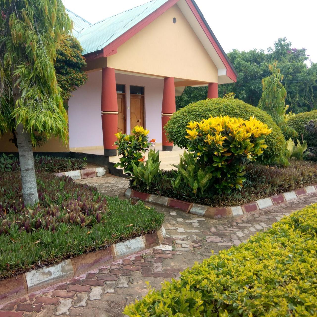Royal Village Hotel Dodoma Zewnętrze zdjęcie